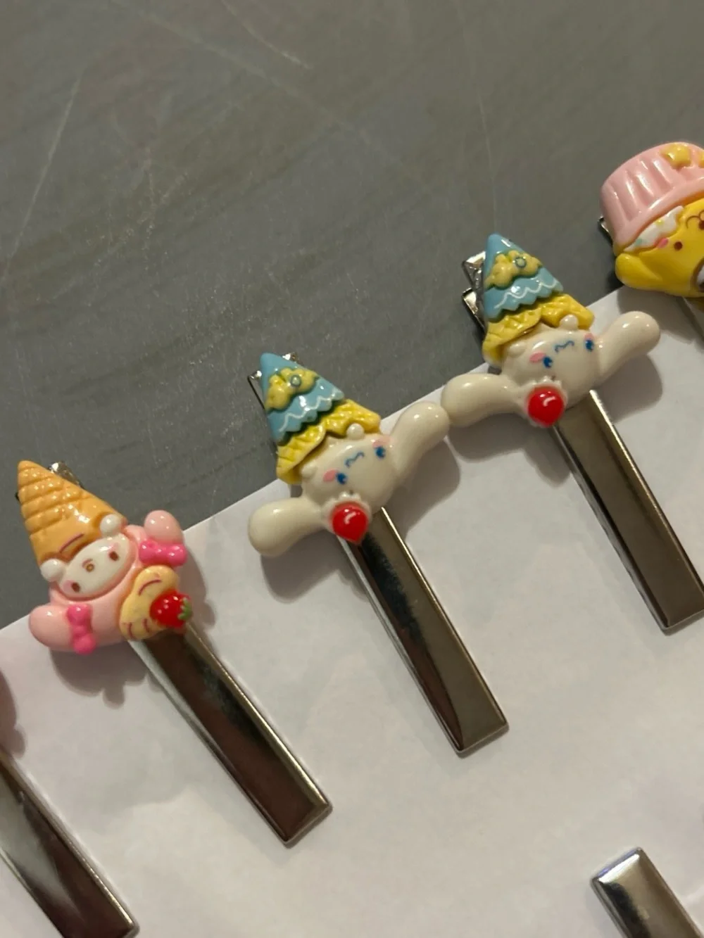 Hello Kitty Kids Hair Clips - Pink, Yellow, White, Blue, Brown